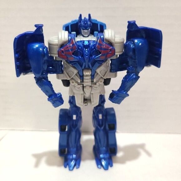 Hasbro Tomy Transformers Optimus Prime Action Figure 4.5" 2010 - Picture 2 of 5